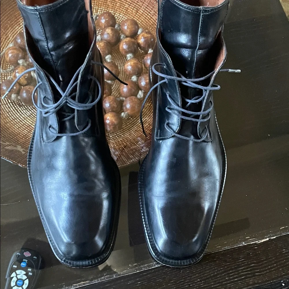 Versace Classic V2 Authentic Men's Black Leather Boots Size 42.5 (Men’s US 9.5)
